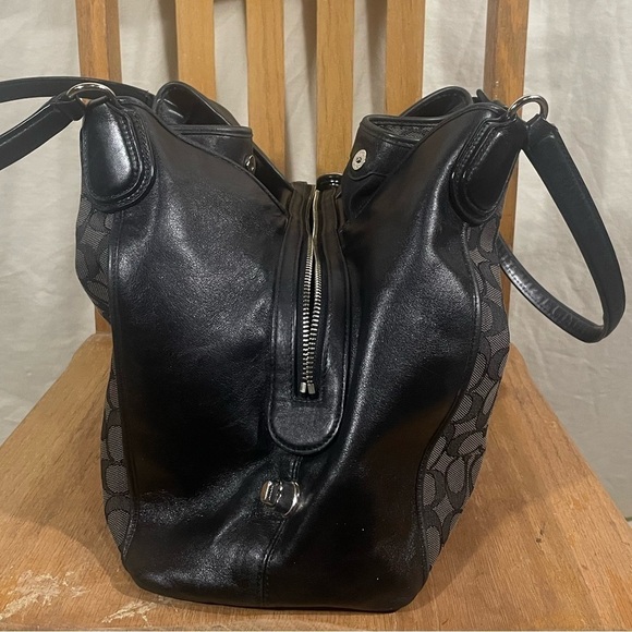 Coach Edie Shoulder Bag Signature Grey Black Current Leather - Picture 8 of 16